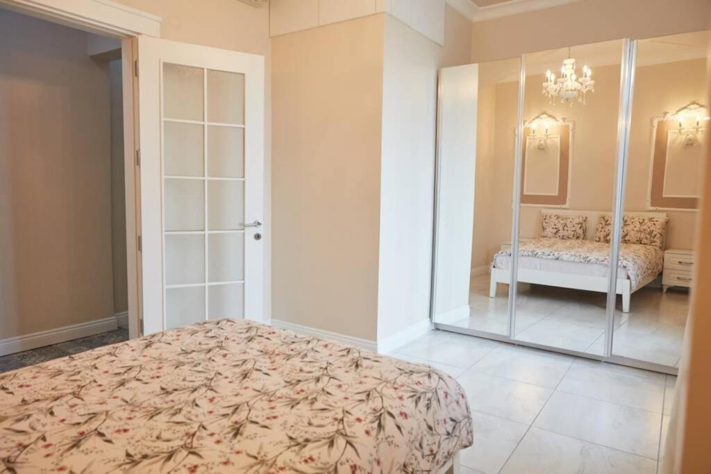 Taksim Square Apartment, Great View, Luxury Isztambul Kültér fotó