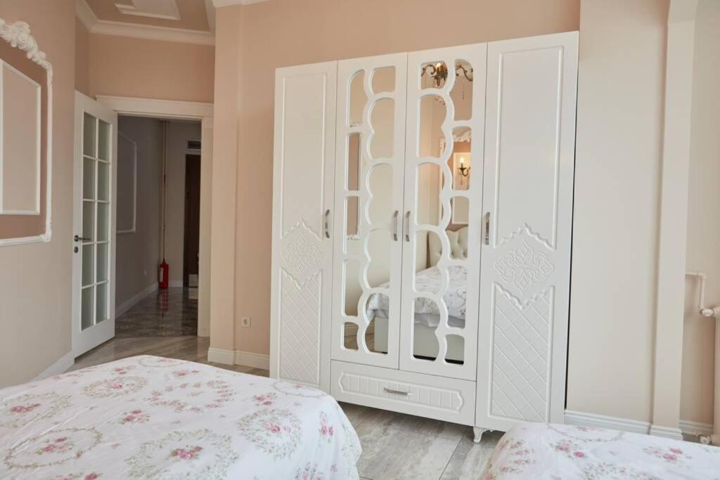 Taksim Square Apartment, Great View, Luxury Isztambul Kültér fotó
